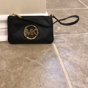 Michael kors mini clutch